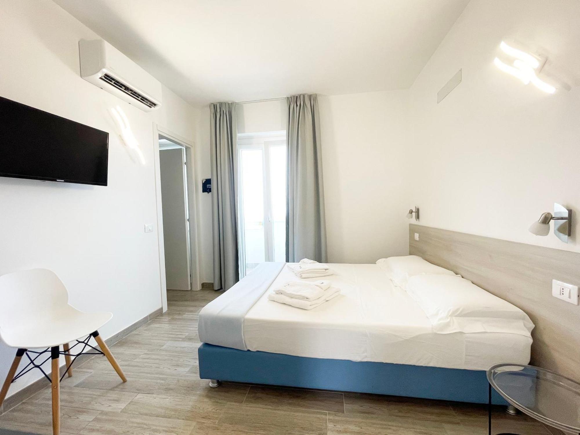 Bed and Breakfast Perla Blu Tropea Санта-Доменика Экстерьер фото