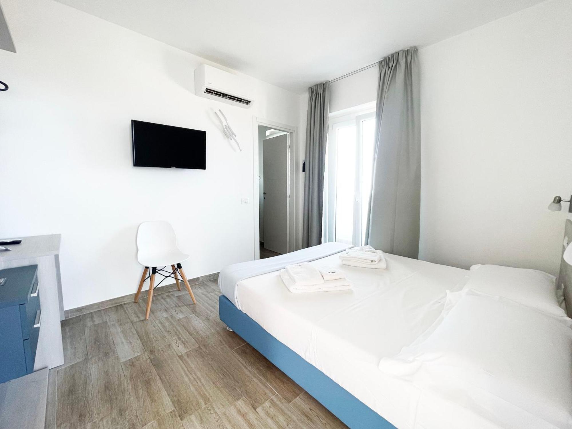 Bed and Breakfast Perla Blu Tropea Санта-Доменика Экстерьер фото