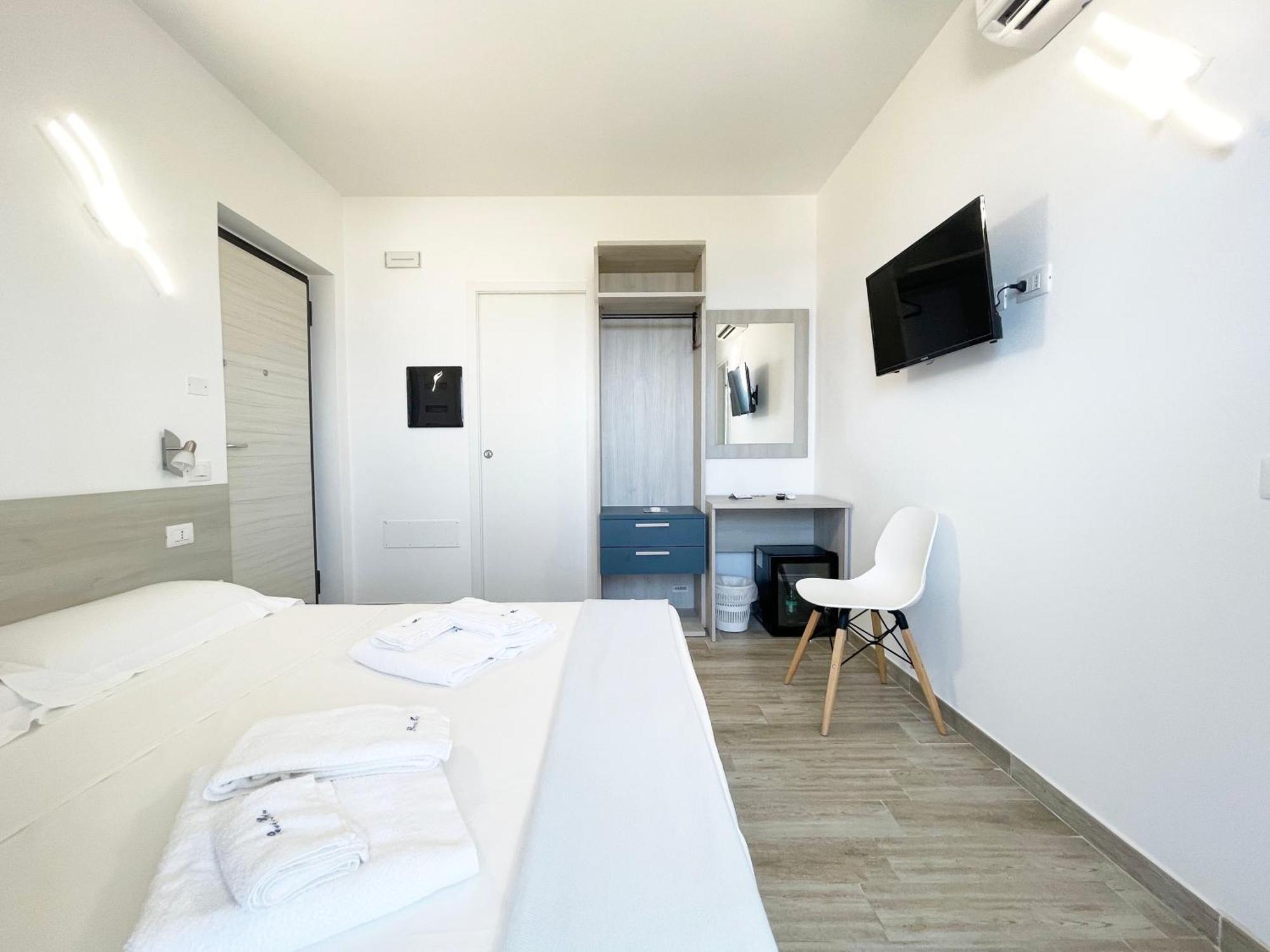 Bed and Breakfast Perla Blu Tropea Санта-Доменика Экстерьер фото